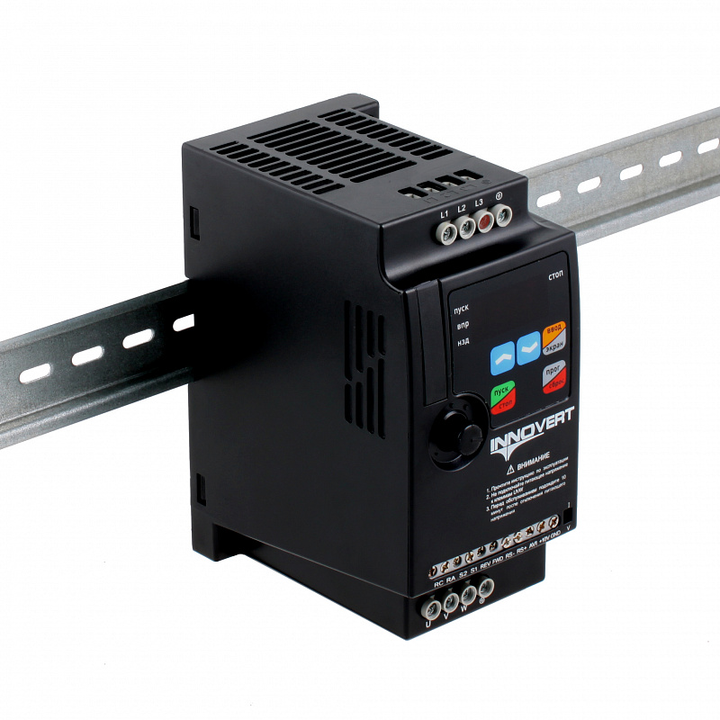 Преобразователь частоты INNOVERT ISD mini plus ISD222M21E, 220В, 2,2кВт, 11А