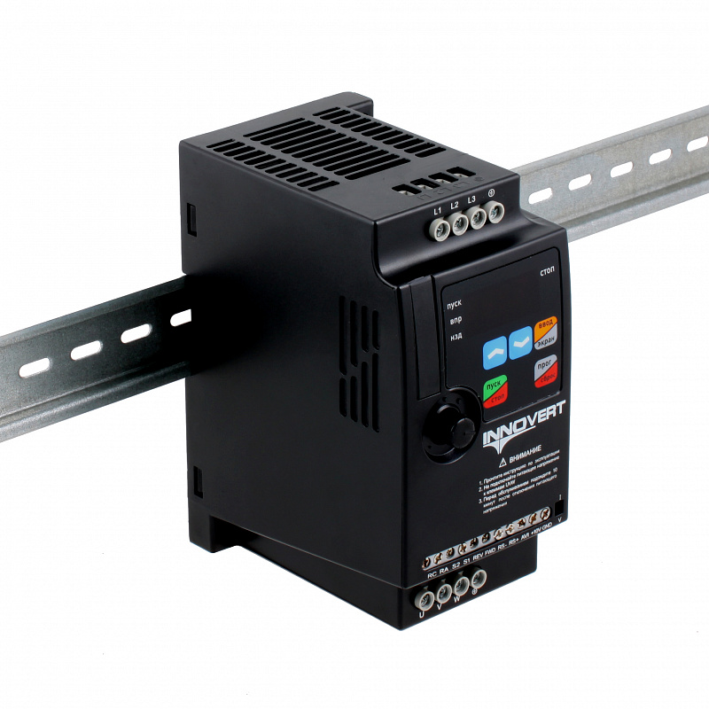 Преобразователь частоты INNOVERT ISD mini plus ISD222M43E, 380В, 2,2кВт, 5А